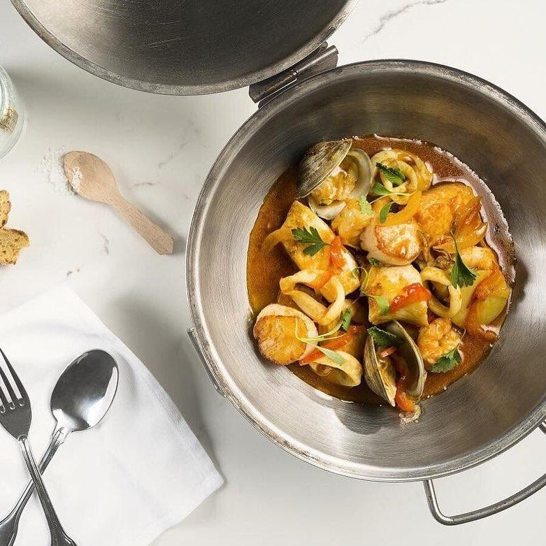 Bouillabaisse de poissons et fruits de mer